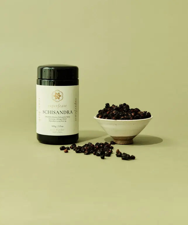 Schisandra | Superfeast | 100g (miron glass)